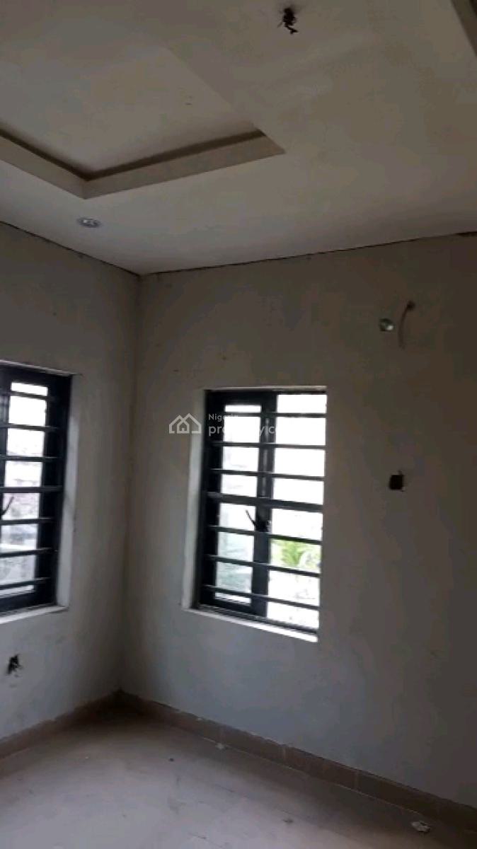 Newly Built N Modern 5 Units 2 Bedroom Up N Ground Flats, Ayodele Okeowo Street, Soluyi, Gbagada, Lagos, Flat / Apartment for Rent