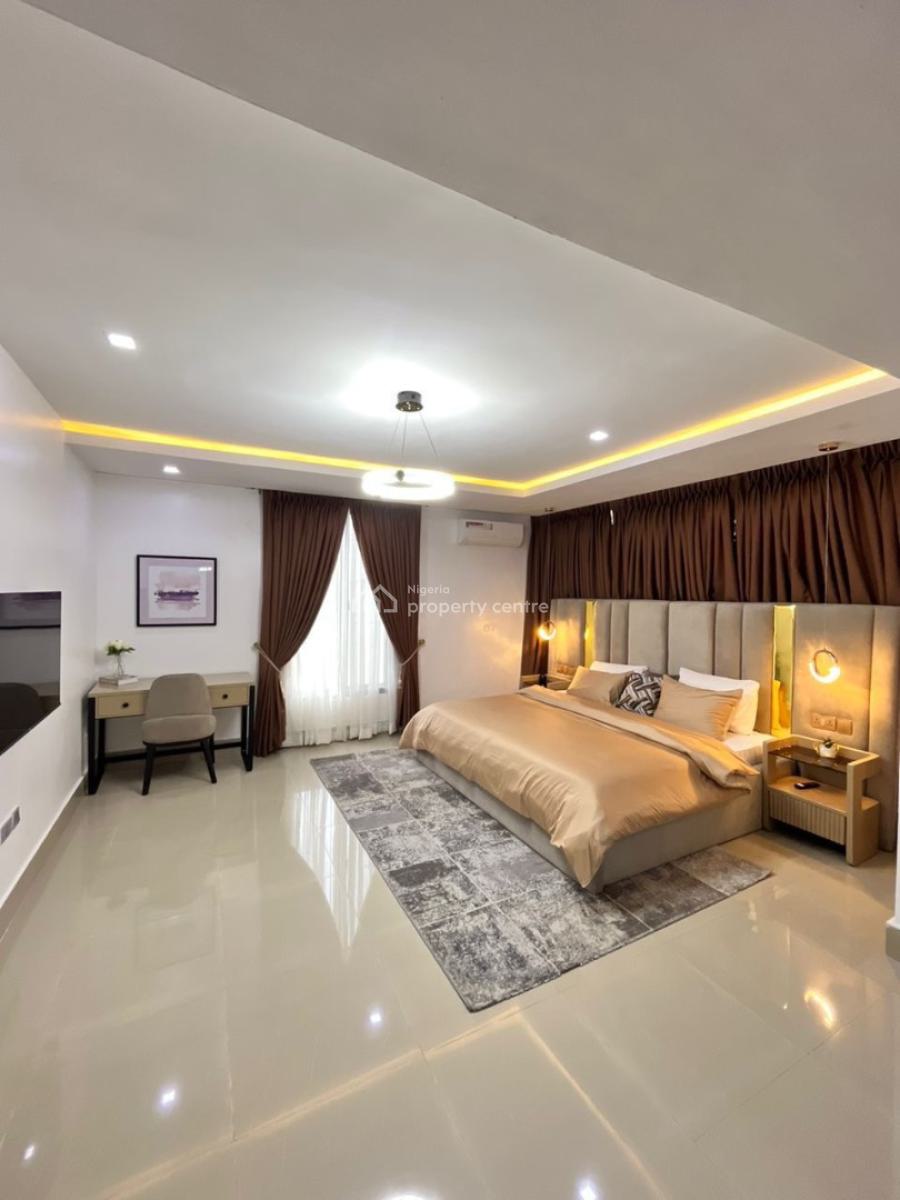 3 Bedroom Apartment with Ps5 and Tennis Court in Lekki Phase 1, Lekki Phase 1, Lekki, Lagos, Flat / Apartment Short Let