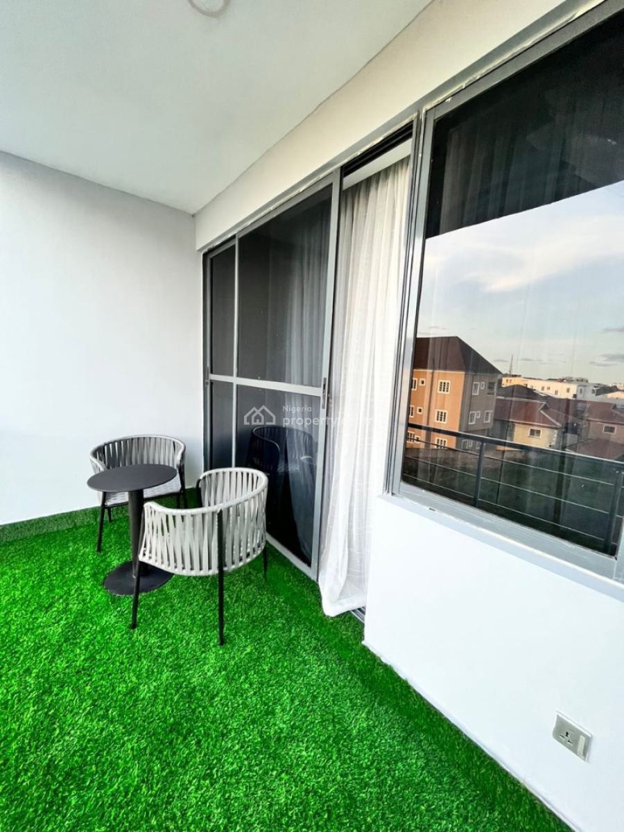 3 Bedroom Apartment with Ps5 and Tennis Court in Lekki Phase 1, Lekki Phase 1, Lekki, Lagos, Flat / Apartment Short Let