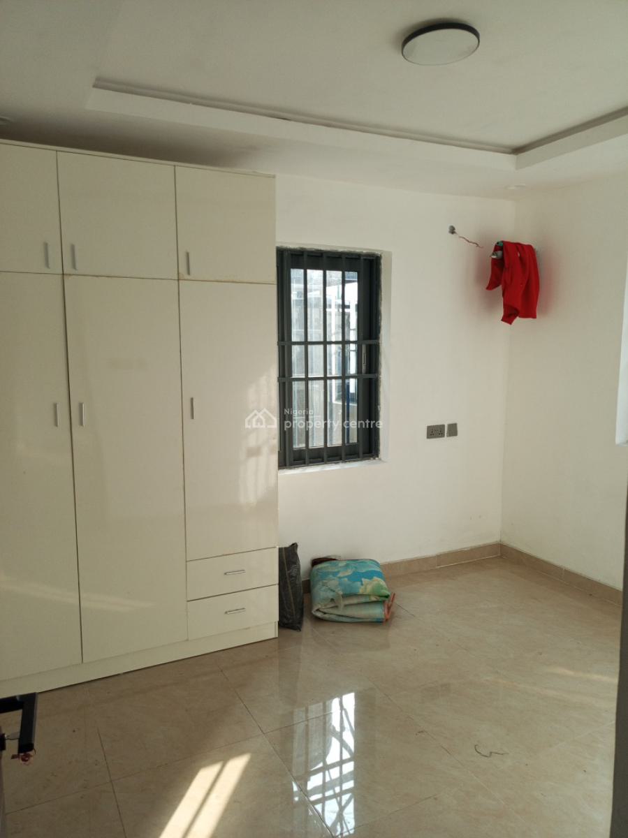 Sharp and Standard 1bedroom Apartment, Badore Ajah-lekki, Badore, Ajah, Lagos, Flat / Apartment for Rent