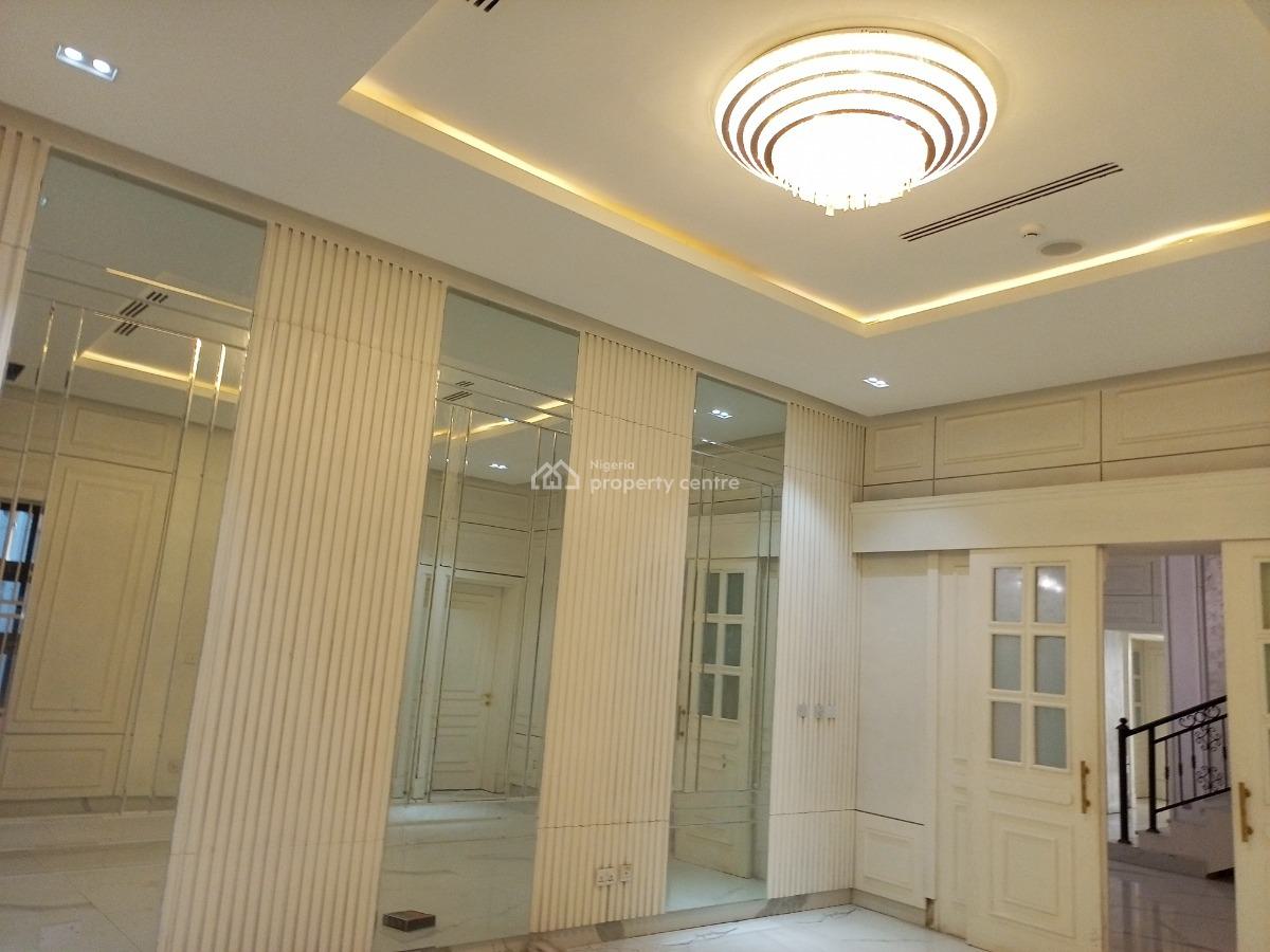 Presidential Massionate.   10 Bedrooms Massionate.   High Profile.   T, By Maitama Main, Maitama District, Abuja, House for Sale