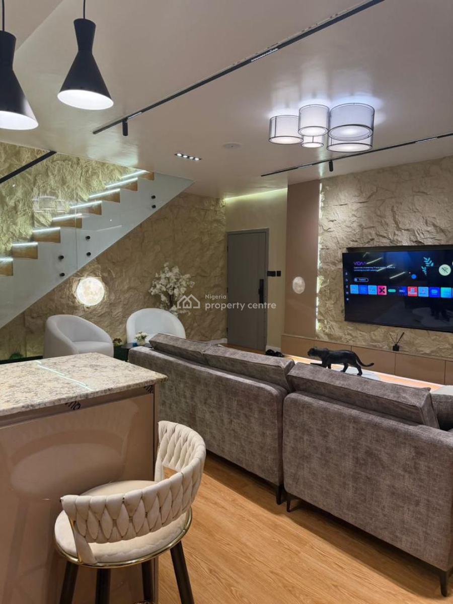 Stylish Carved Glass 2 Bedroom Apartment, Lekki, Lagos, Mini Flat (room and Parlour) Short Let