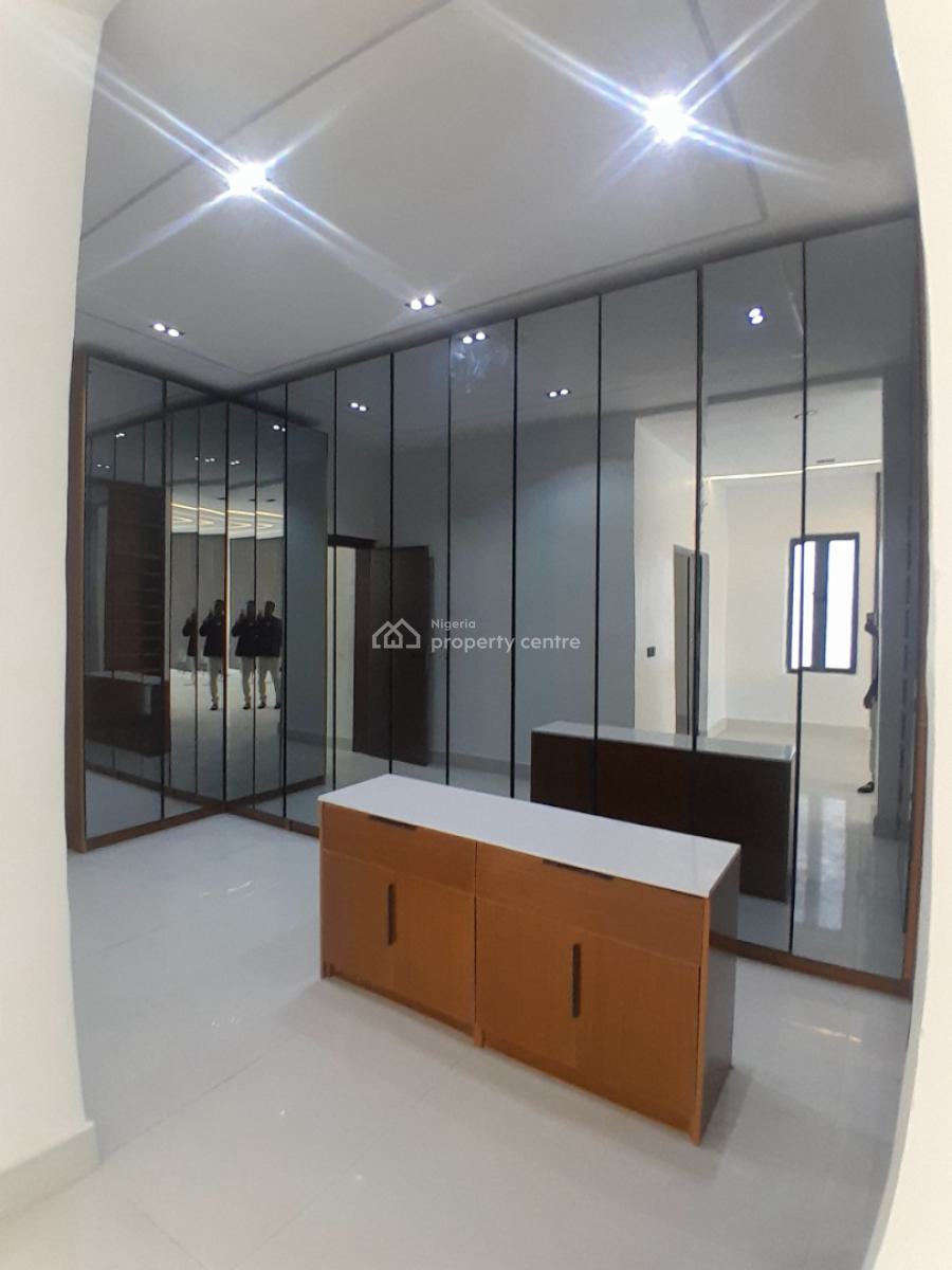 5bedrm Fully-detached Duplex + Bq with Swimming Pool & Inverter, Addo Road, Ajah, Lagos, Detached Duplex for Sale