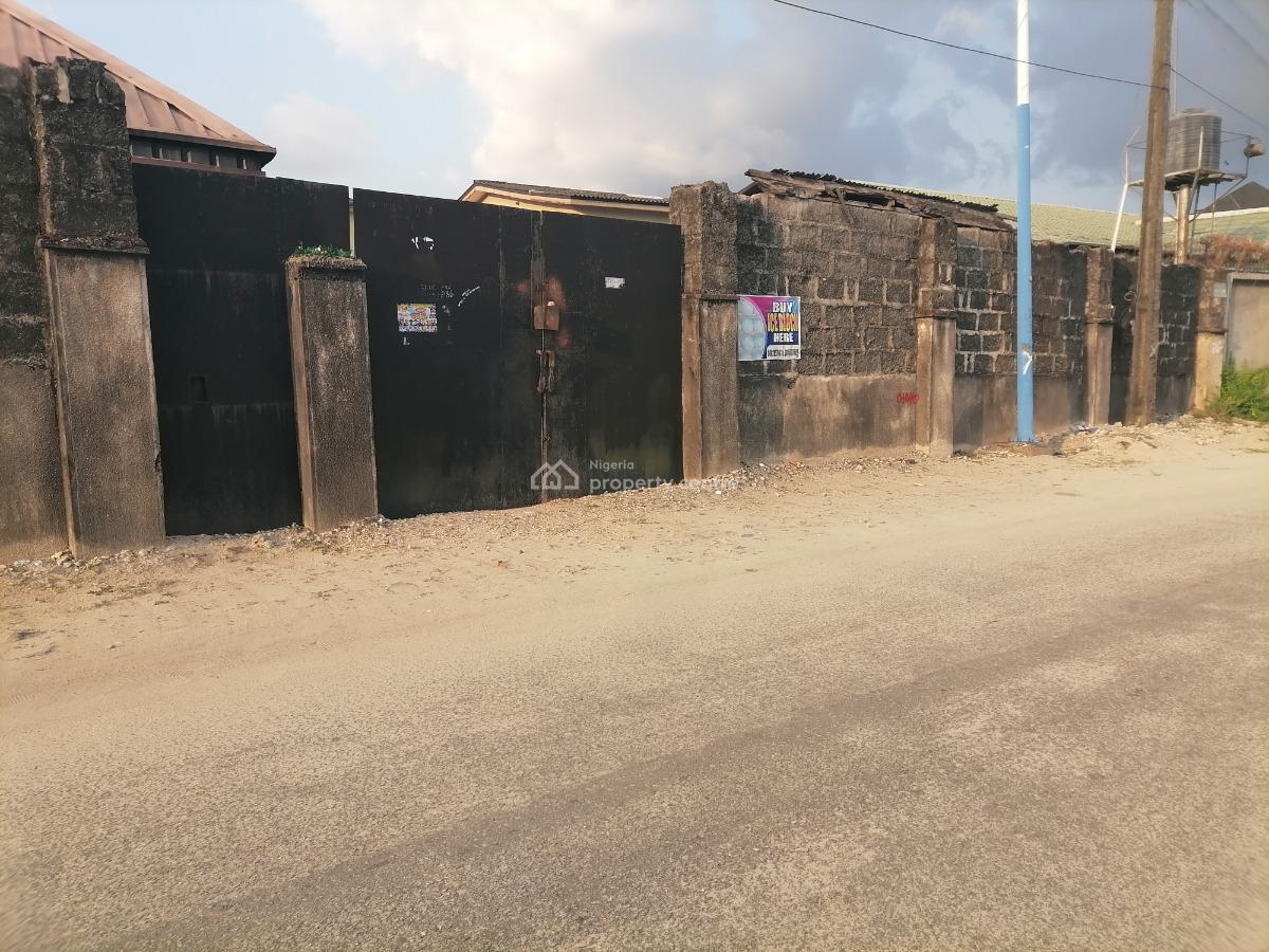 Land with Duplex & B.q, 68th Street, Bendel Estate(d.d.p.a) Off Westend Road, Off Airport, Warri, Delta, Mixed-use Land for Sale