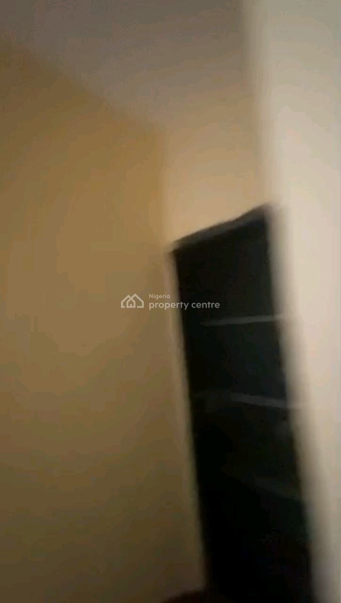 Newly Built 2 Bedroom Upstairs & Ground Floor, Off Herbert Macauley Way, Alagomeji, Yaba, Lagos, Flat / Apartment for Rent