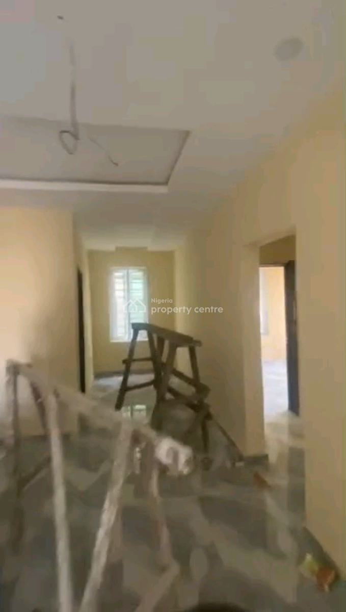 Newly Built 2 Bedroom Upstairs & Ground Floor, Off Herbert Macauley Way, Alagomeji, Yaba, Lagos, Flat / Apartment for Rent