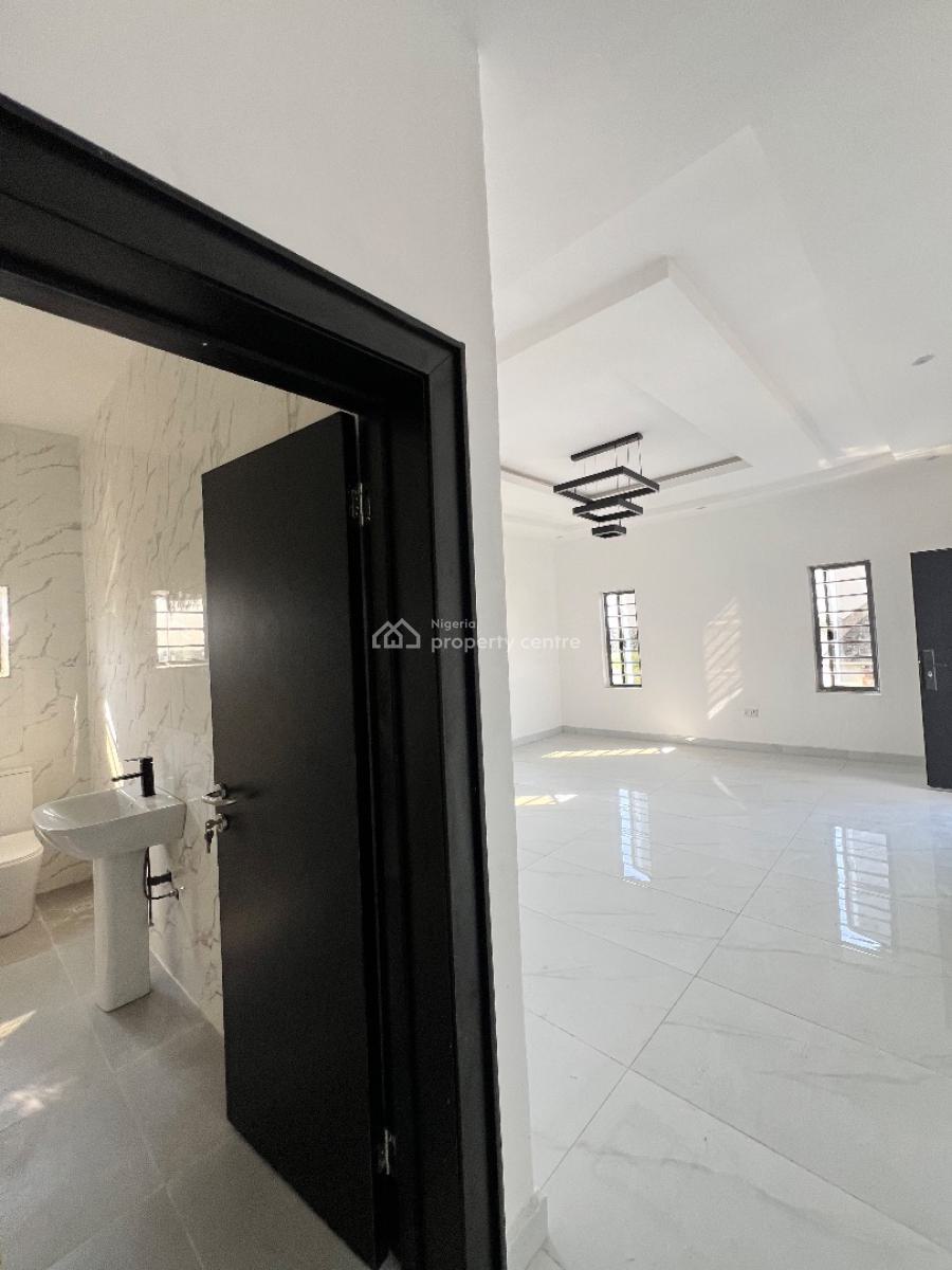 a Brand New 2bedroom Flat, Golden Pair By Lbs Ajah, Lekki Phase 2, Lekki, Lagos, Flat / Apartment for Rent