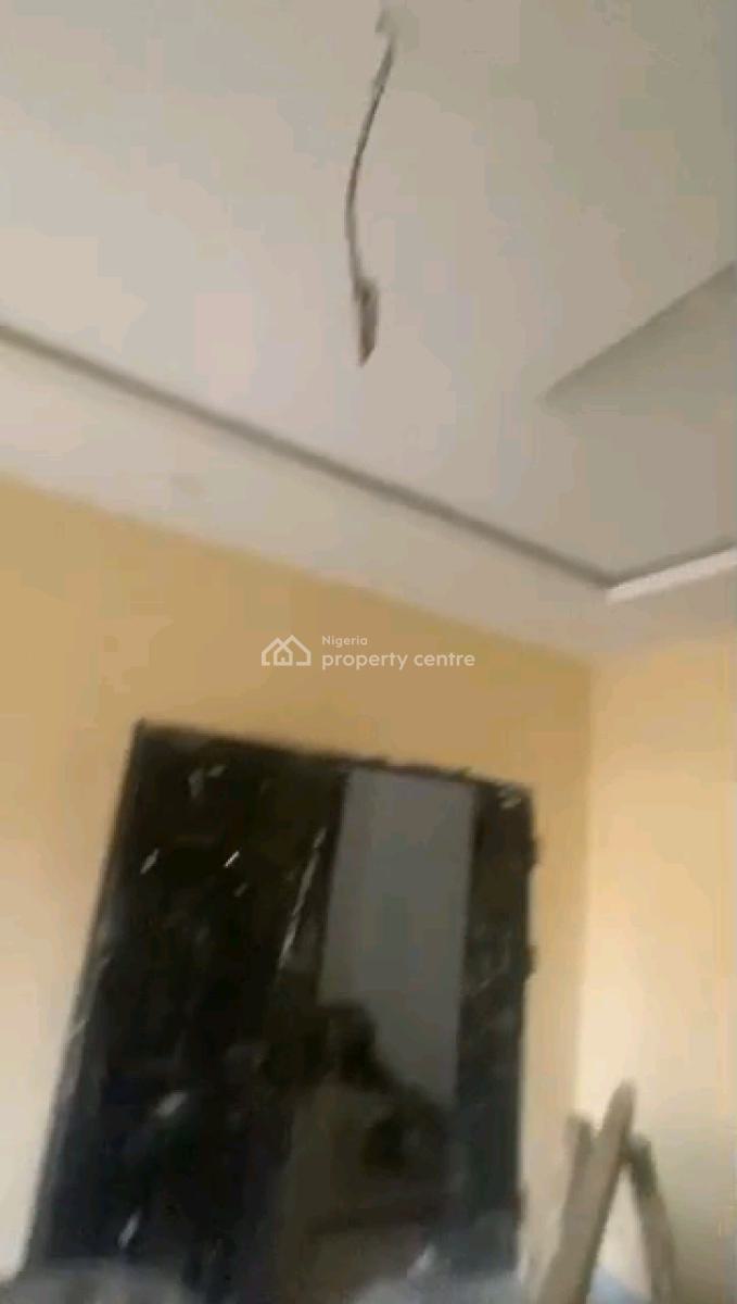 Newly Built 2bedroom Upstairs& Ground, Off Herbert Macauley Way, Alagomeji, Yaba, Lagos, Flat / Apartment for Rent
