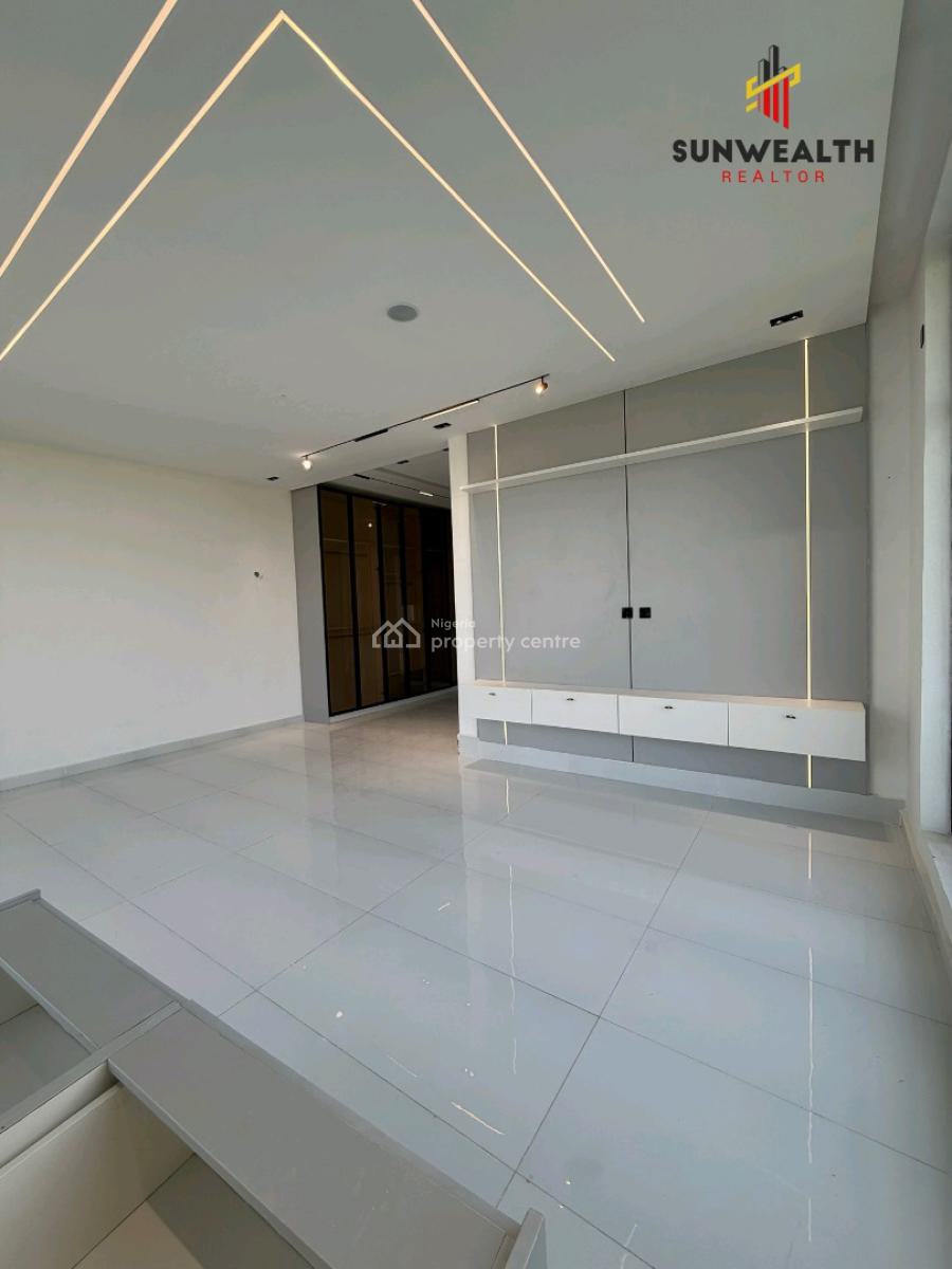 This Sleek 5-bedroom Fully Detached Duplex, Chevron, Lekki, Lagos, House for Sale
