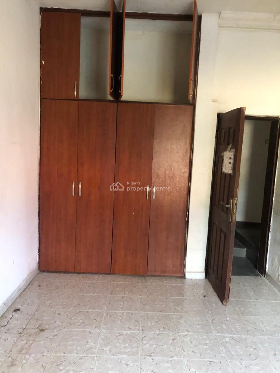 Clean Mini Flat and 3 Bedroom Respectively, Lekki Phase 1, Lekki Phase 1, Lekki, Lagos, House for Rent