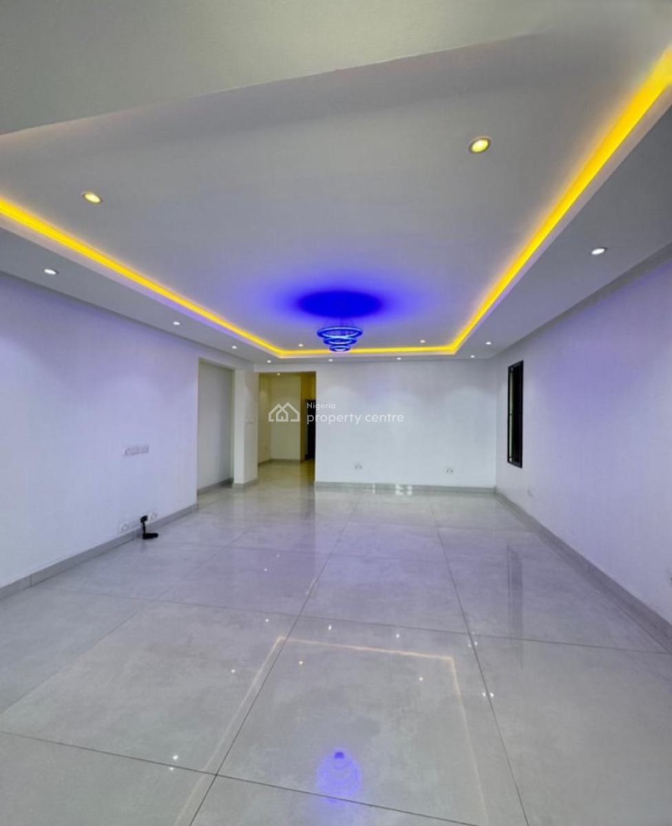 Gorgeously Built Spacious 5 Bedroom Semi Detached Duplex with Bq, Gbagada, Lagos, Detached Duplex for Sale