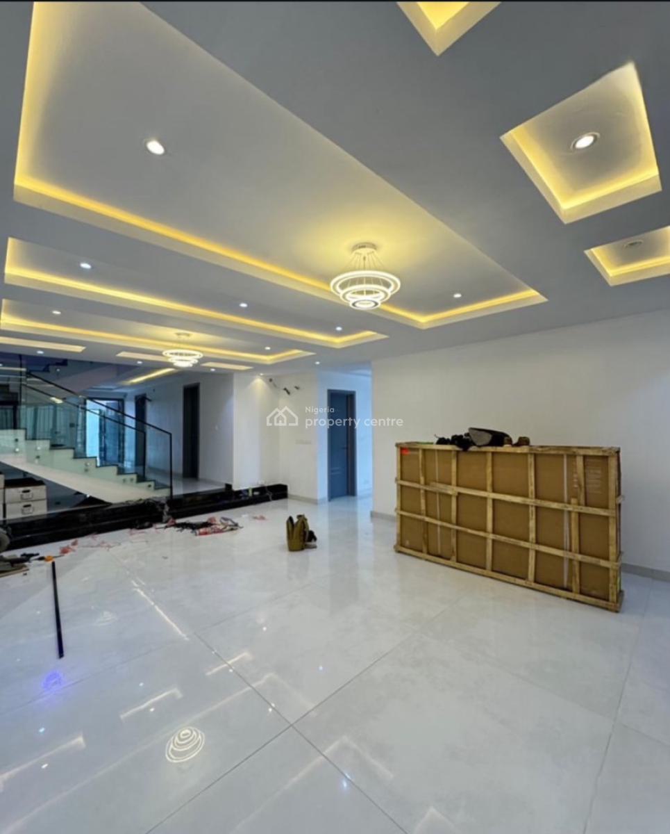 Gorgeously Built Spacious 5 Bedroom Semi Detached Duplex with Bq, Gbagada, Lagos, Detached Duplex for Sale