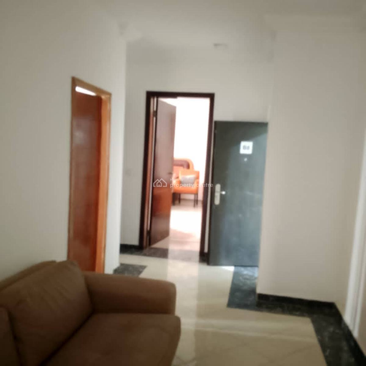 2  Bedroom  Apartment  in a Gated Environment, Spar Road, Ikate, Lekki, Lagos, Flat / Apartment for Rent