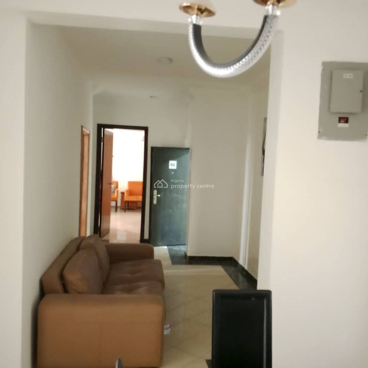 2  Bedroom  Apartment  in a Gated Environment, Spar Road, Ikate, Lekki, Lagos, Flat / Apartment for Rent