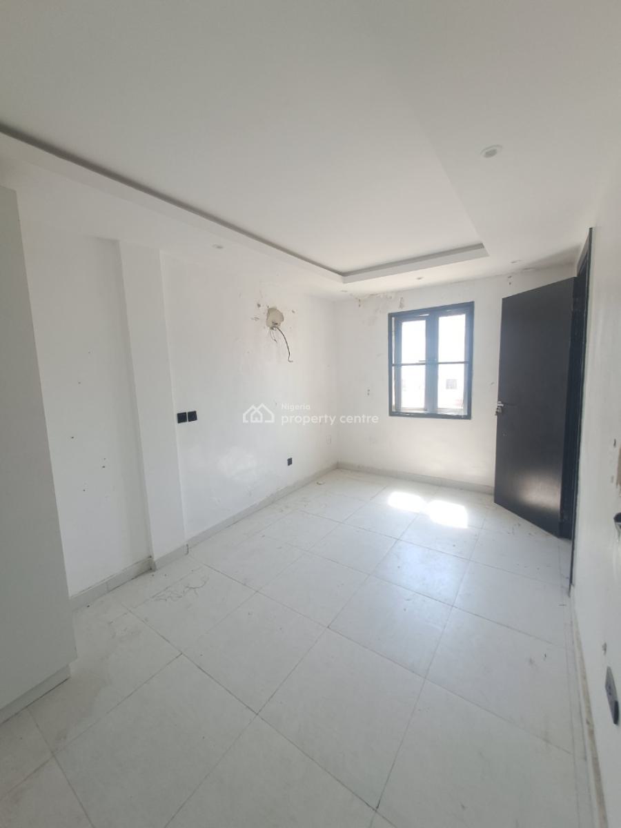 Well Built 2 Bedroom Apartment in a Serene Environment, Ikate, Lekki, Lagos, Flat / Apartment for Rent