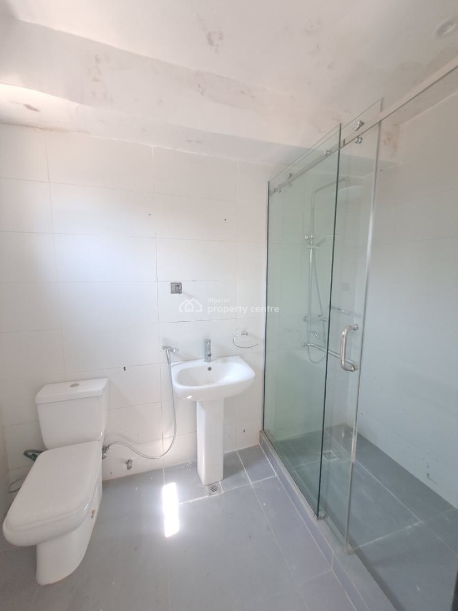 Well Built 2 Bedroom Apartment in a Serene Environment, Ikate, Lekki, Lagos, Flat / Apartment for Rent