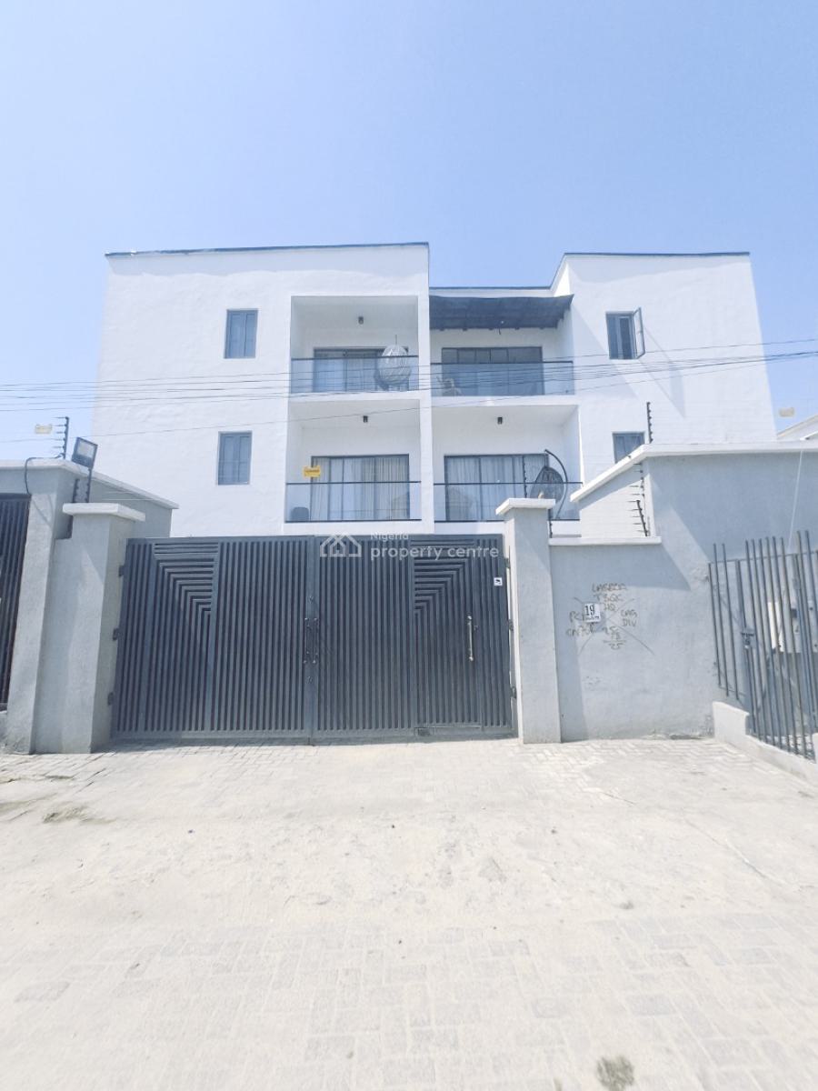 Well Built 2 Bedroom Apartment in a Serene Environment, Ikate, Lekki, Lagos, Flat / Apartment for Rent