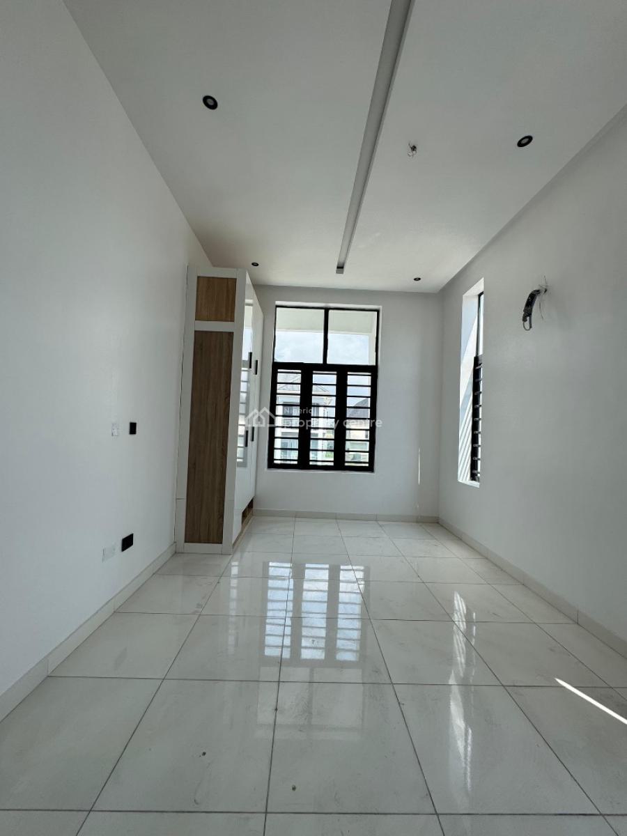 Perfect for Upscale Family Living Comes with Pool, Gym Etc, Sangotedo, Ajah, Lagos, Detached Duplex for Sale