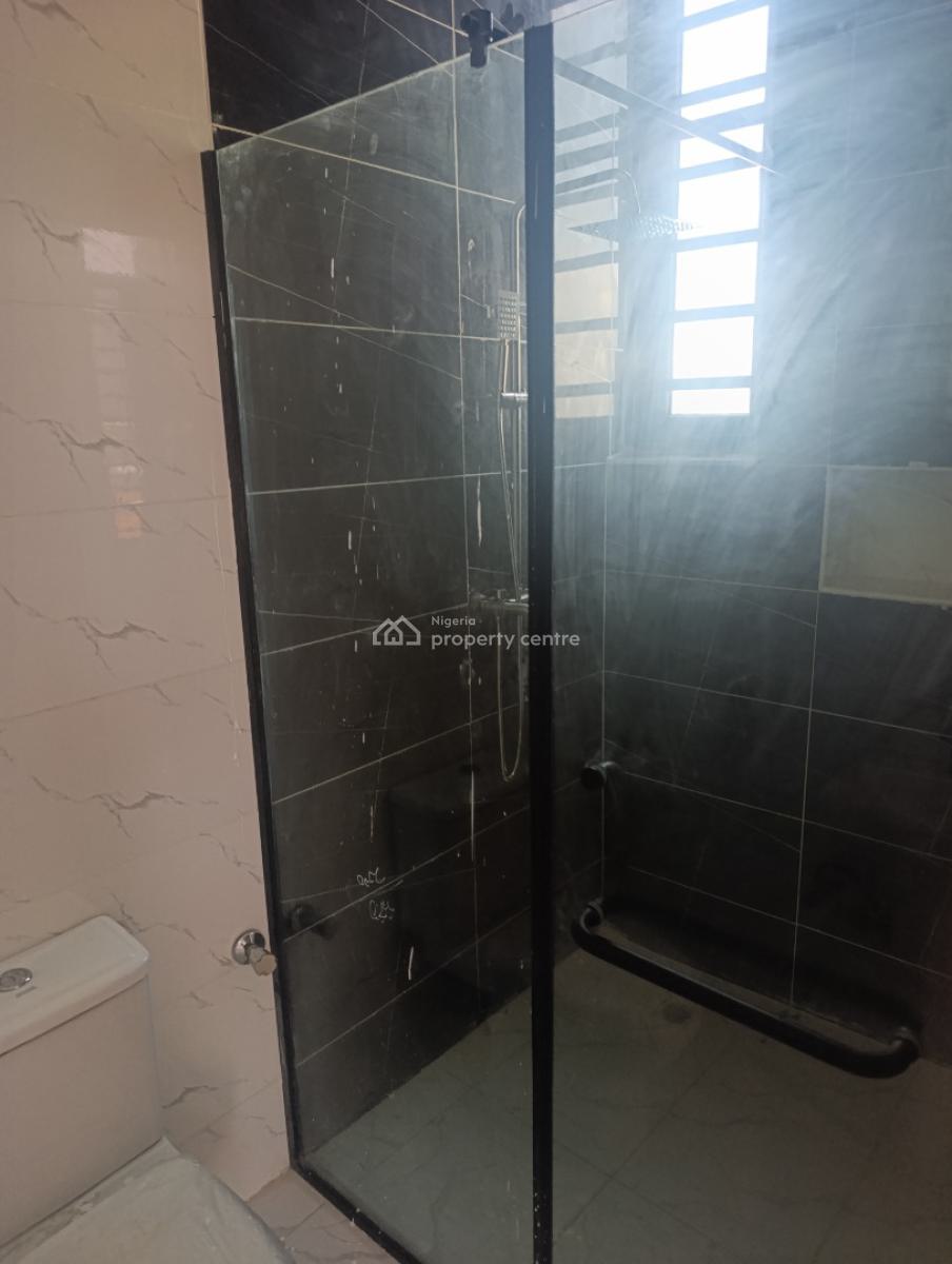 2 Bedroom Newly Built Serviced Flat with Gym and Pool, Ologolo, Lekki, Lagos, Flat / Apartment for Rent