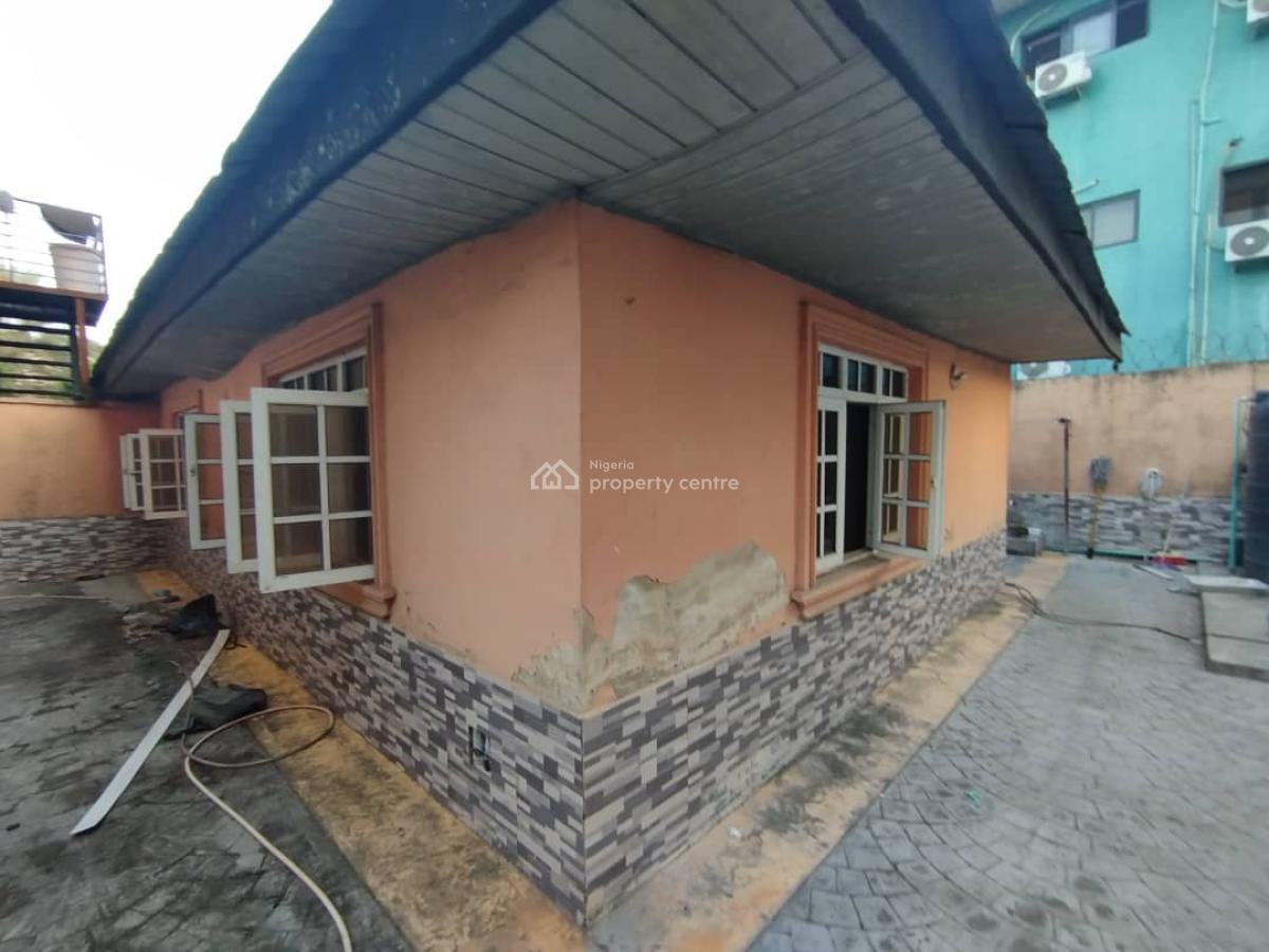 4-bedroom Semi-detached Duplex with Bq, Lekki Phase 1, Lekki, Lagos, Semi-detached Duplex for Rent