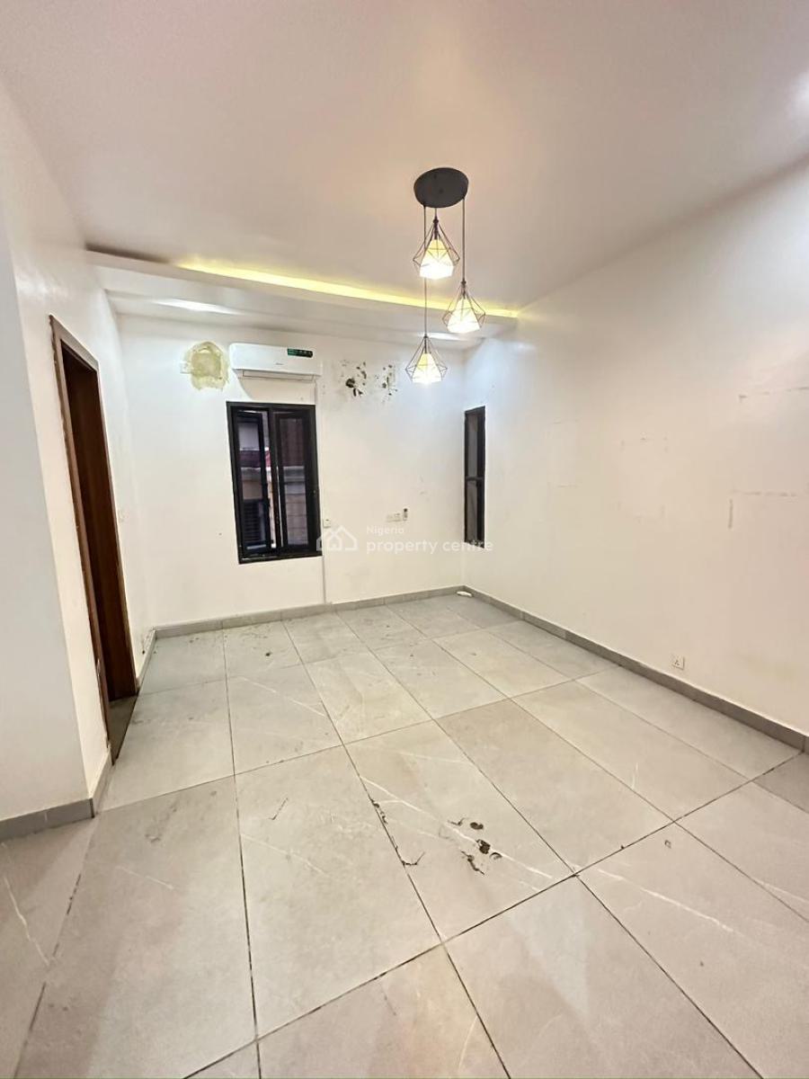 5 Bedroom Self-serviced Duplex, Lekki Phase 1, Lekki, Lagos, Detached Duplex for Rent