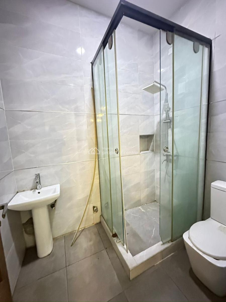 5 Bedroom Self-serviced Duplex, Lekki Phase 1, Lekki, Lagos, Detached Duplex for Rent