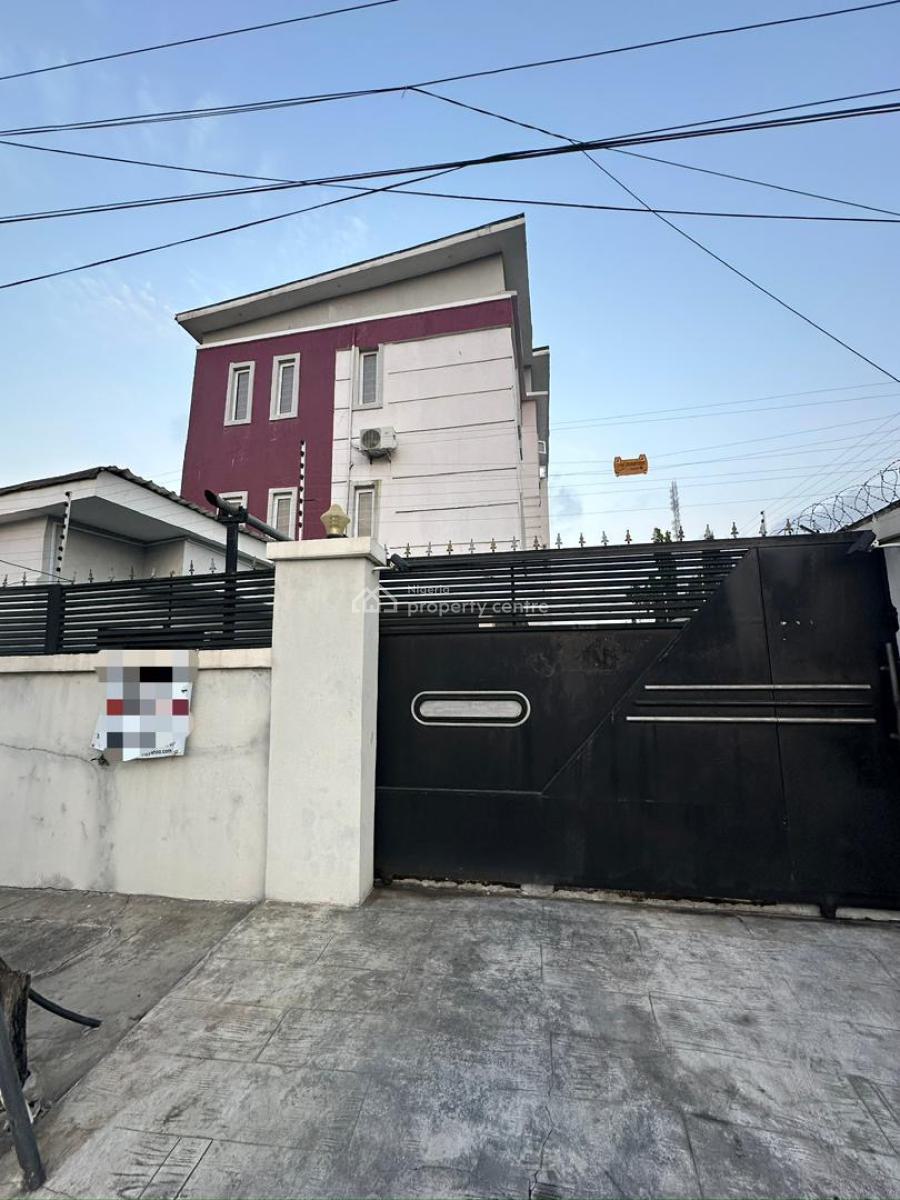 4 Units of 2 Bedroom and 2 Units of 1 Bedroom, Lekki Phase 1, Lekki, Lagos, Flat / Apartment for Sale