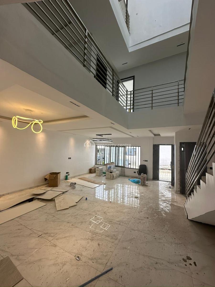 4 Bedroom Duplex with 1 Room Bq, Ilasan, Lekki, Lagos, Terraced Duplex for Sale