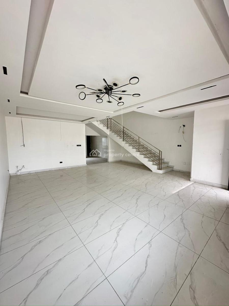 4 Bedroom Duplex with 1 Room Bq, Ilasan, Lekki, Lagos, Terraced Duplex for Sale