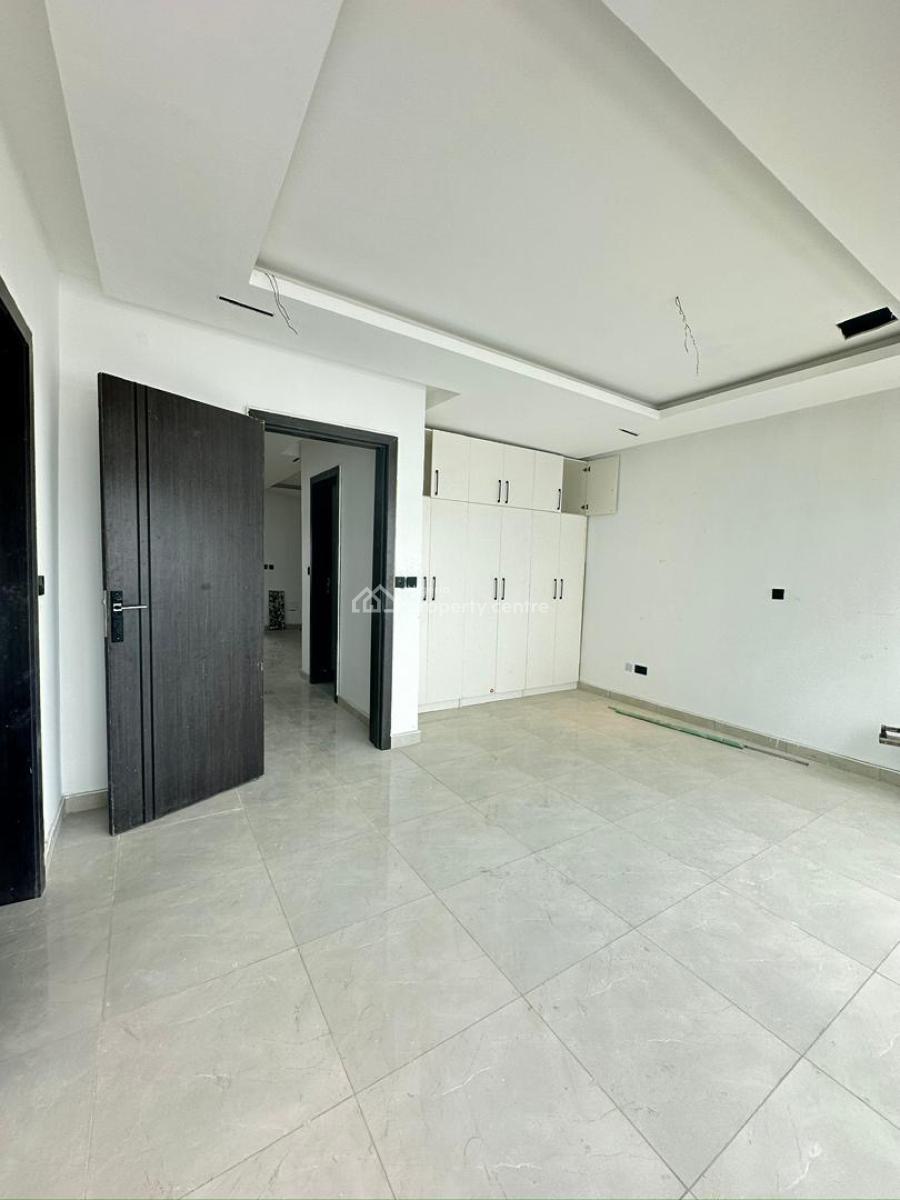 4 Bedroom Duplex with 1 Room Bq, Ilasan, Lekki, Lagos, Terraced Duplex for Sale