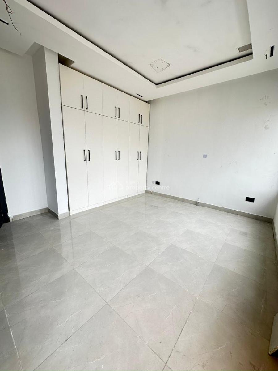 4 Bedroom Duplex with 1 Room Bq, Ilasan, Lekki, Lagos, Terraced Duplex for Sale