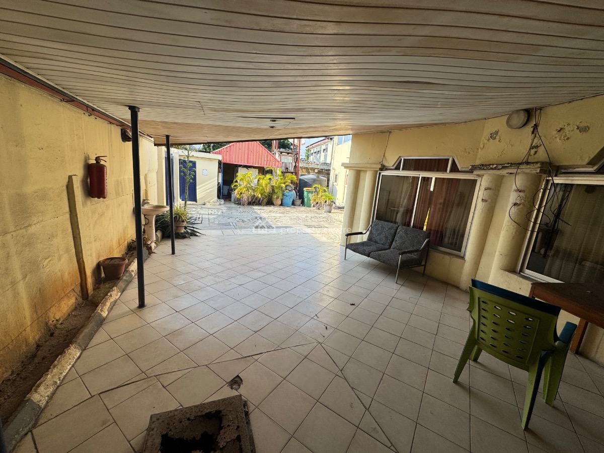 13 Rooms Ensuit Furnished Guest House in Dolphin Estate Ikoyi., Dolphin Estate Ikoyi, Ikoyi, Lagos, Detached Duplex for Rent