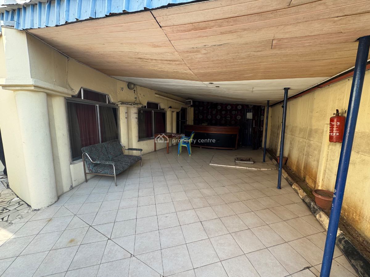 13 Rooms Ensuit Furnished Guest House in Dolphin Estate Ikoyi., Dolphin Estate Ikoyi, Ikoyi, Lagos, Detached Duplex for Rent