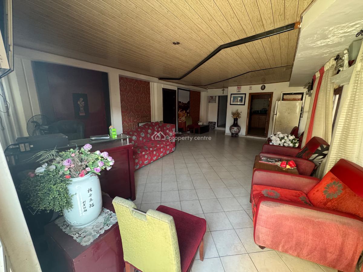 13 Rooms Ensuit Furnished Guest House in Dolphin Estate Ikoyi., Dolphin Estate Ikoyi, Ikoyi, Lagos, Detached Duplex for Rent