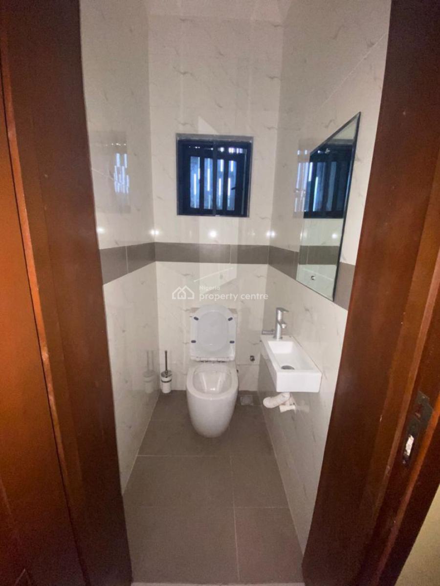 Newly Built 3 Bedroom Apartment, Lekki Phase 1, Lekki, Lagos, Flat / Apartment for Rent