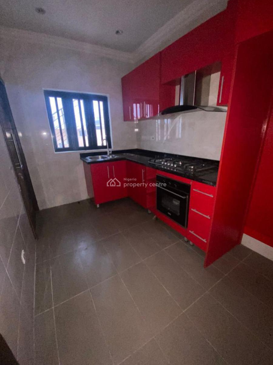 Newly Built 3 Bedroom Apartment, Lekki Phase 1, Lekki, Lagos, Flat / Apartment for Rent