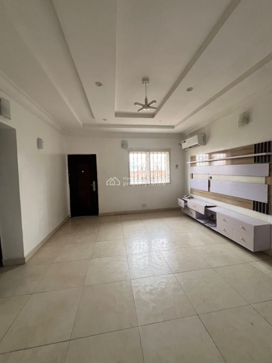 Well Maintained and Spacious 2bedroom Apartment, Sangotedo, Ajah, Lagos, Flat / Apartment for Rent