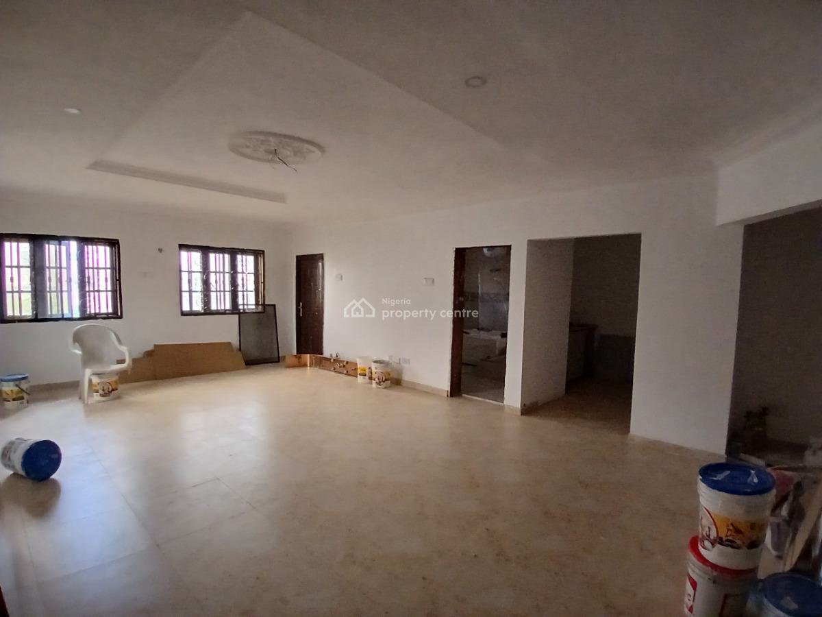 Massive 1bedroom with Store, Office Space, Jacuzzi, 2-balcony, Gated and Secured Estate Off Badore Road Ajah, Ajah, Lagos, Mini Flat (room and Parlour) for Rent