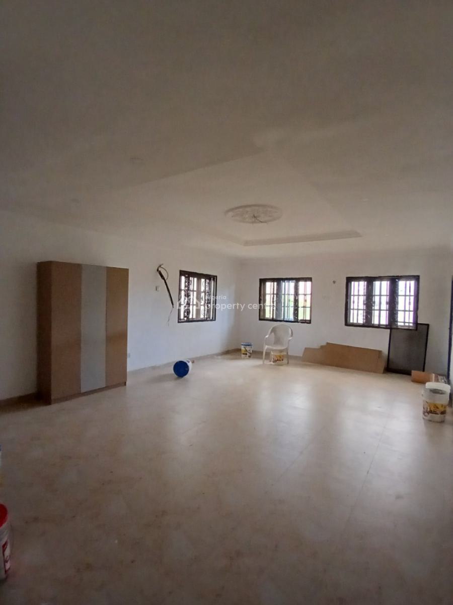 Massive 1bedroom with Store, Office Space, Jacuzzi, 2-balcony, Gated and Secured Estate Off Badore Road Ajah, Ajah, Lagos, Mini Flat (room and Parlour) for Rent