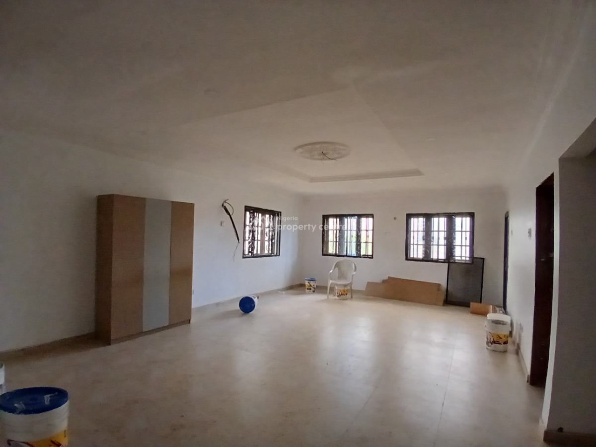 Massive 1bedroom with Store, Office Space, Jacuzzi, 2-balcony, Gated and Secured Estate Off Badore Road Ajah, Ajah, Lagos, Mini Flat (room and Parlour) for Rent