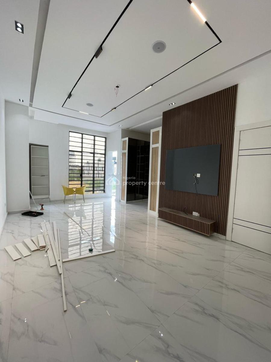 5 Bedroom Fully Detached with Bq, Chevron Lekki, Lekki, Lagos, Detached Duplex for Rent