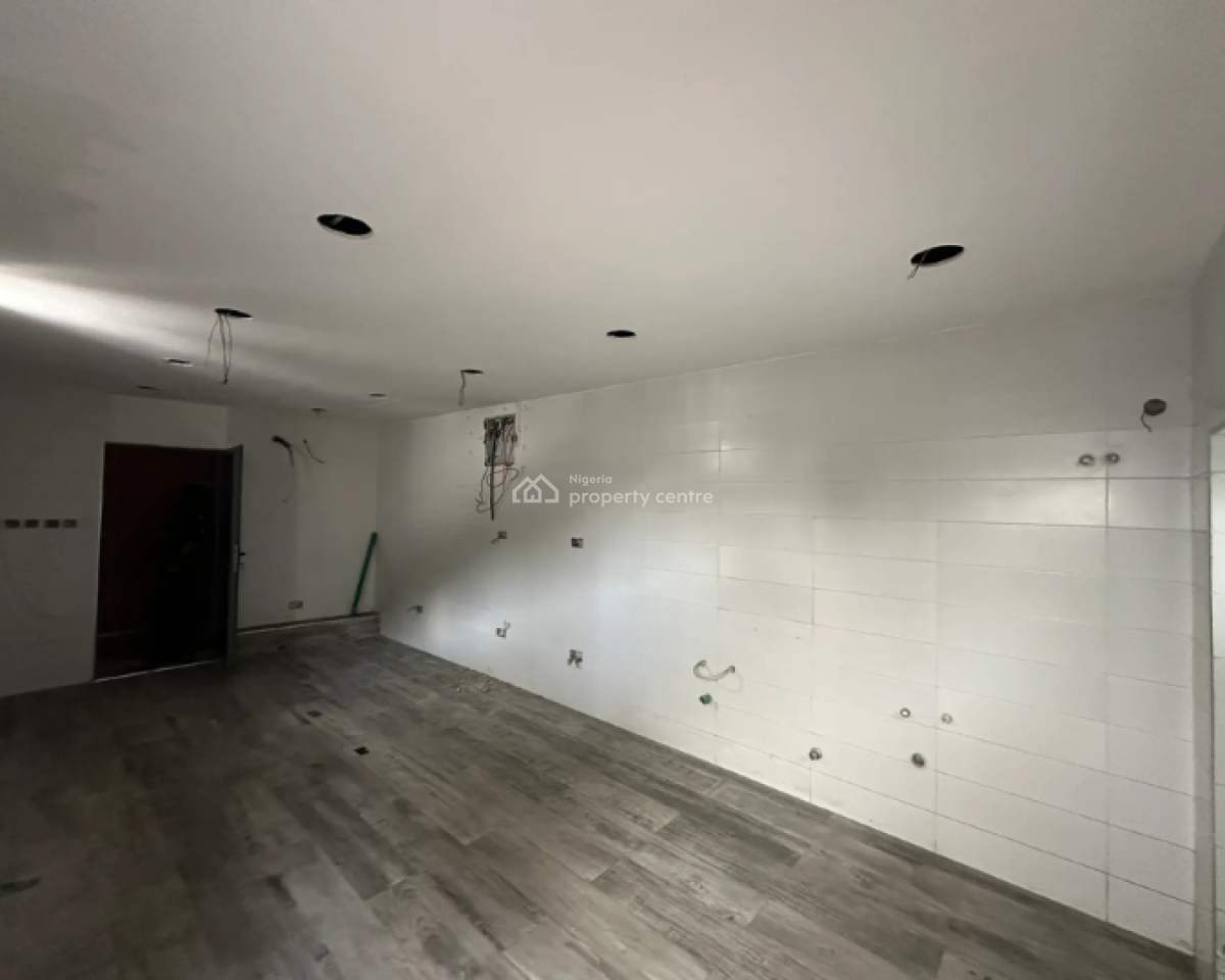 a Strategically Located 89 Sqm Office Space, Admiralty Way, Lekki Phase 1, Lekki, Lagos, Office Space for Rent