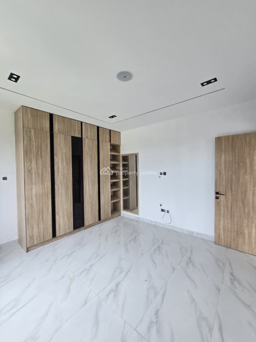 Contemporary Luxurious Smart Serviced 2 Bedroom Flat with a Room Bq, Lekki Phase 1, Lekki, Lagos, Flat / Apartment for Rent