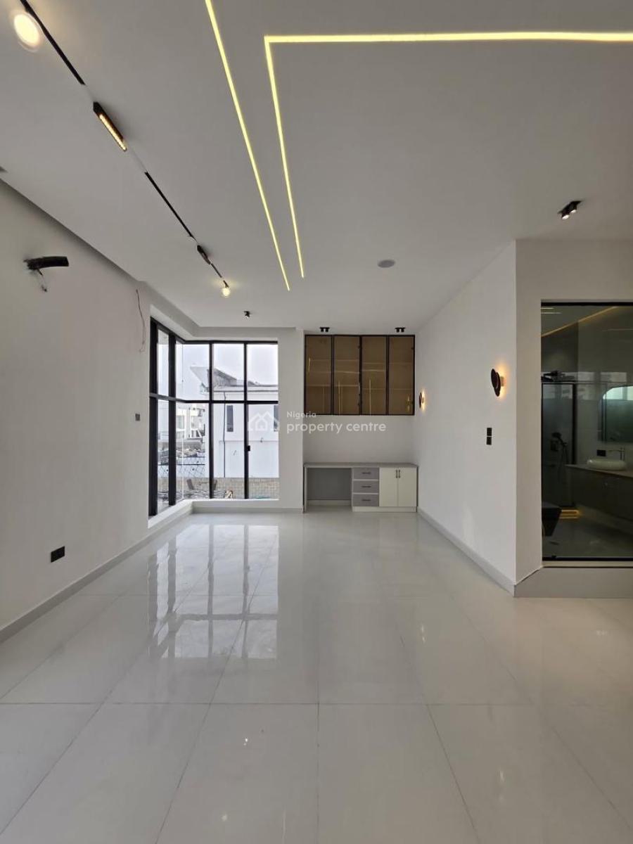 Exquisitely Detailed 5 Bedroom Detached with Private Swimming Pool, Chevron., Lekki, Lagos, Detached Duplex for Sale