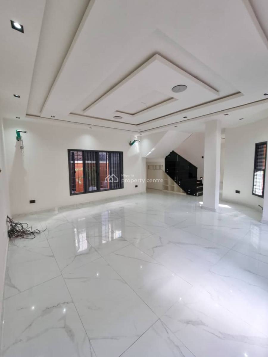 Luxury 5-bedroom Detached Residence with Cctv, Lekki Phase 1, Lekki Phase 1, Lekki, Lagos, Detached Duplex for Rent