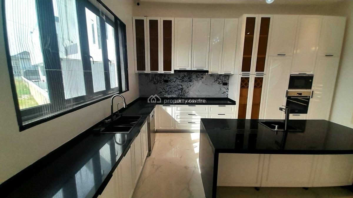 Luxurious 5 Bedroom Fully Detached Duplex with Spacious Compound, Pinnock Beach Estate, Osapa, Lekki, Lagos, House for Sale