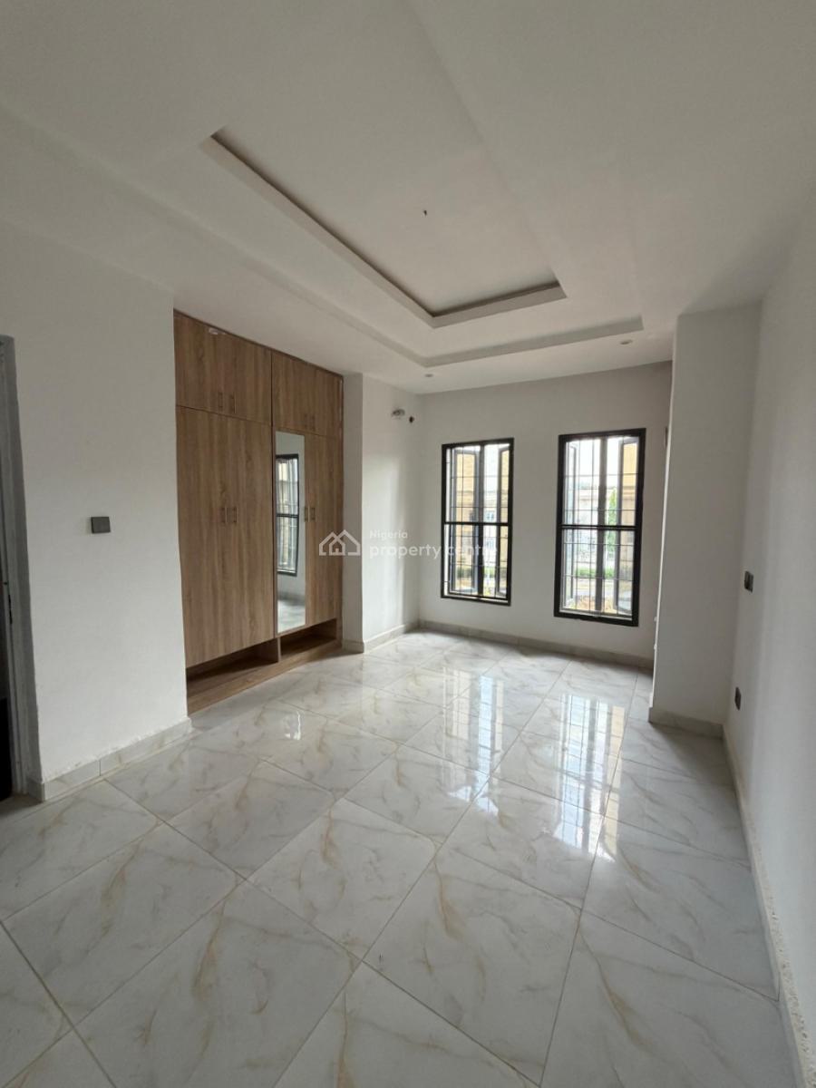 Brand New Gated 4 Bedroom Terrace Duplex with 2 Living Room, Guzape District, Abuja, Terraced Duplex for Sale