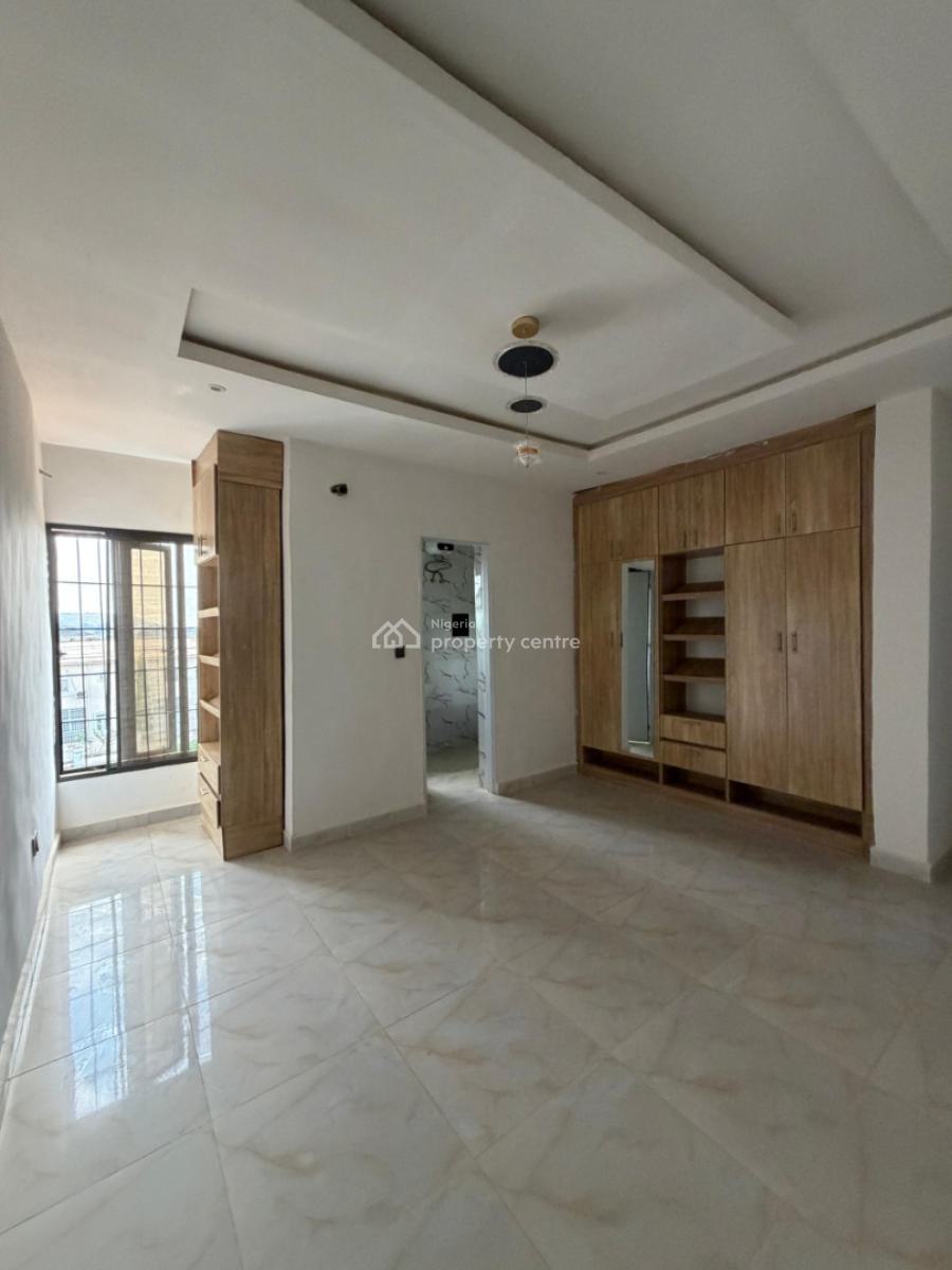 Brand New Gated 4 Bedroom Terrace Duplex with 2 Living Room, Guzape District, Abuja, Terraced Duplex for Sale