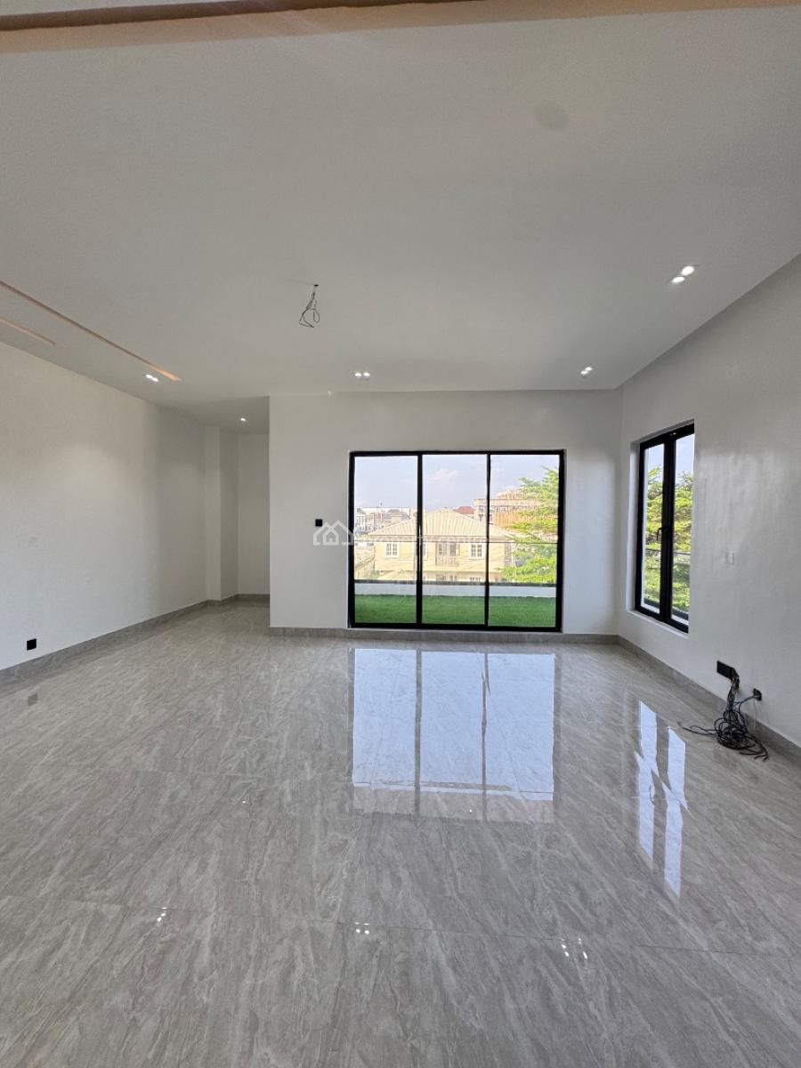 Luxurious 5 Bedroom Triplex Home with Private Cinema and Swimming Pool, Alpha Beach Road, Lekki Phase 2, Lekki, Lagos, Detached Duplex for Sale