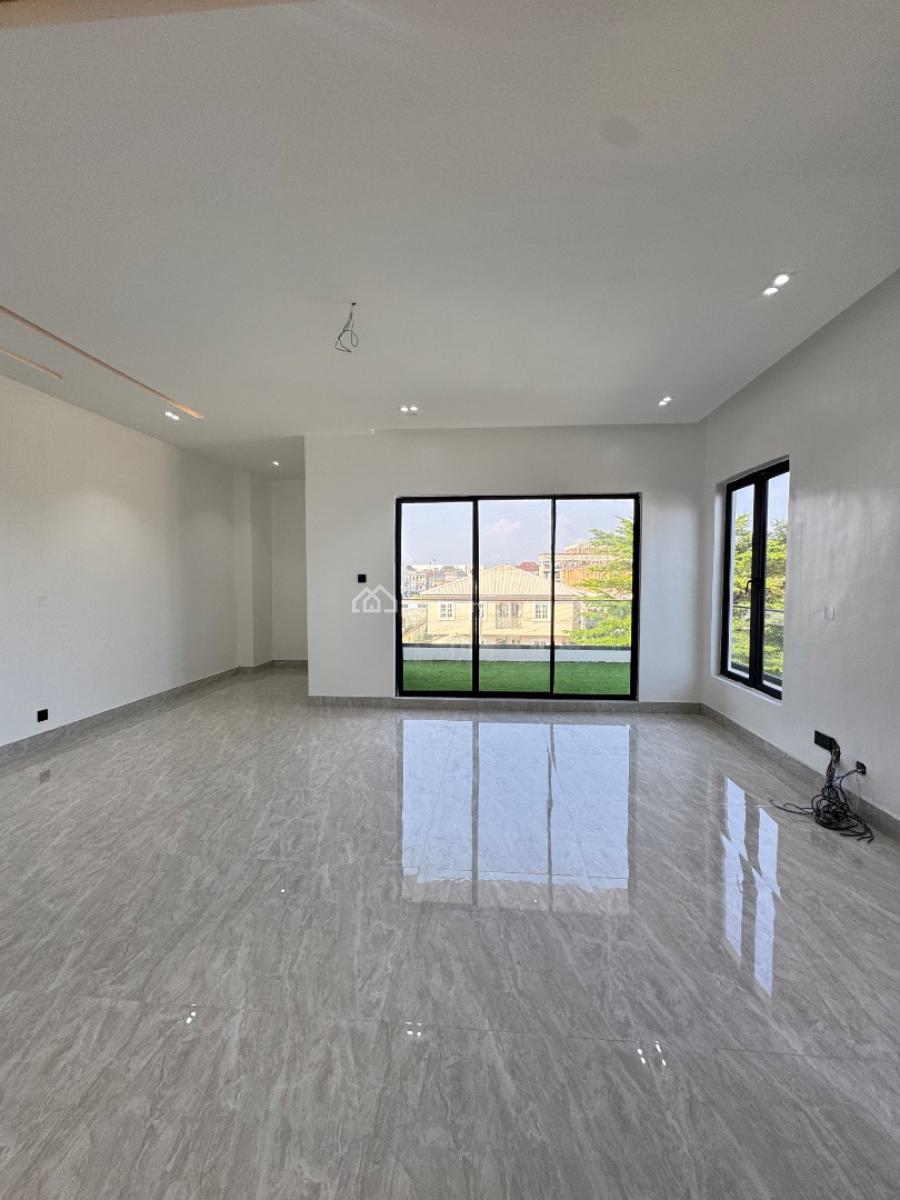 Luxurious 5 Bedroom Triplex Home with Private Cinema and Swimming Pool, Alpha Beach Road, Lekki Phase 2, Lekki, Lagos, Detached Duplex for Sale